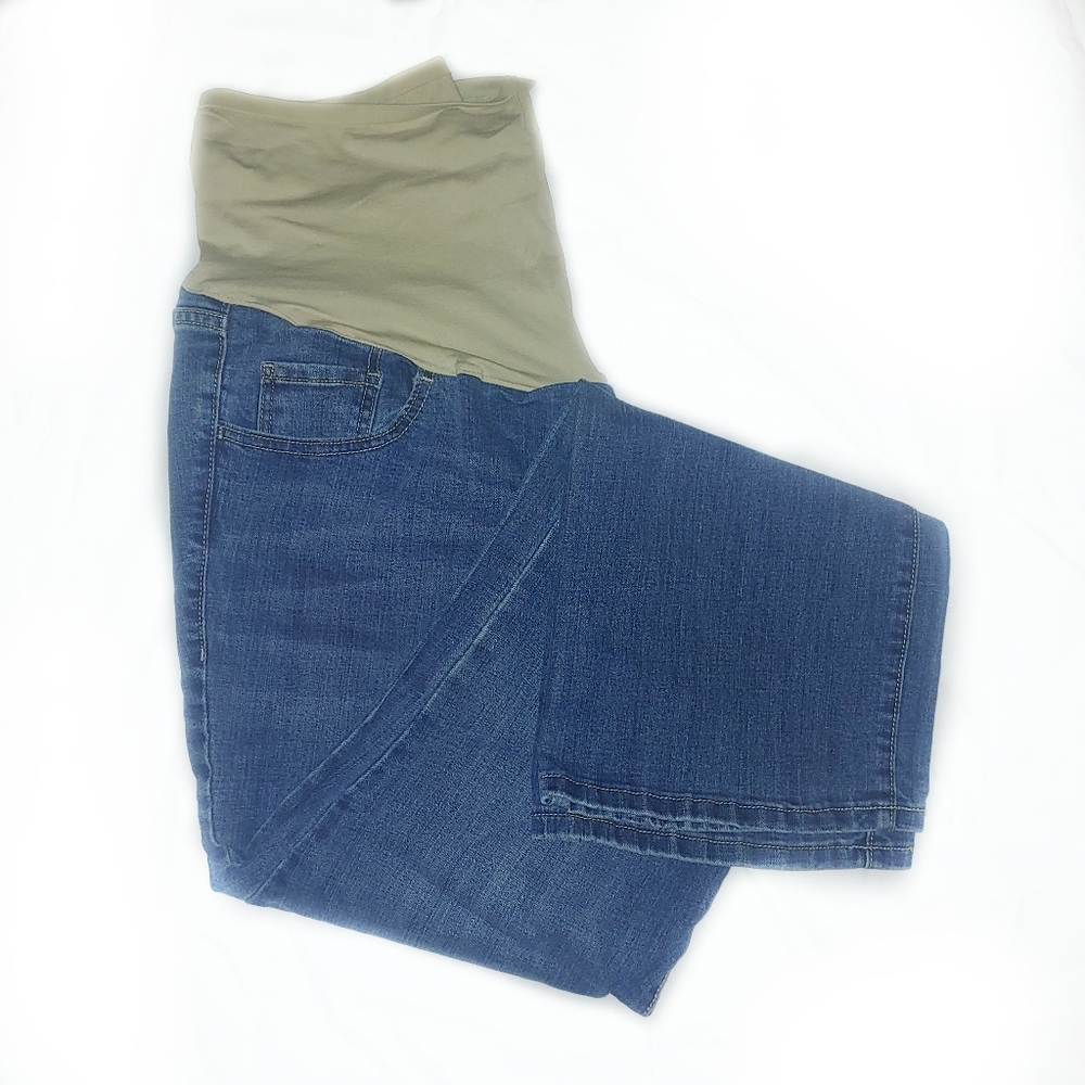 Old Navy Maternity stretch band waist jeans